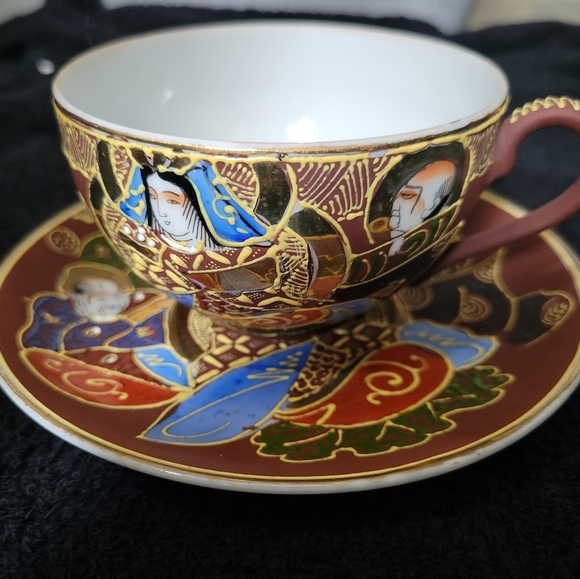 Rare vintage Satsuma Moriage Japanese Dragonware Geisha lithopane cup/saucer - Picture 3 of 16